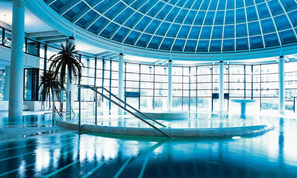 Thermes Caracalla est situé au Römerpl. 1, 76530 Baden-Baden en