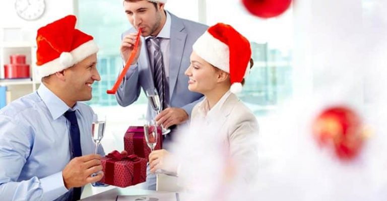 Bons d’achat et cadeaux de Noël à vos salariés