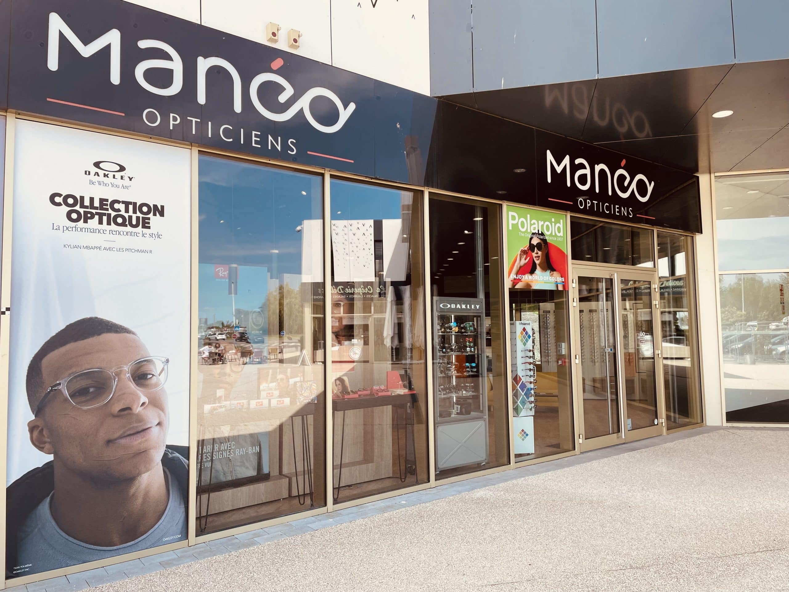maneo
